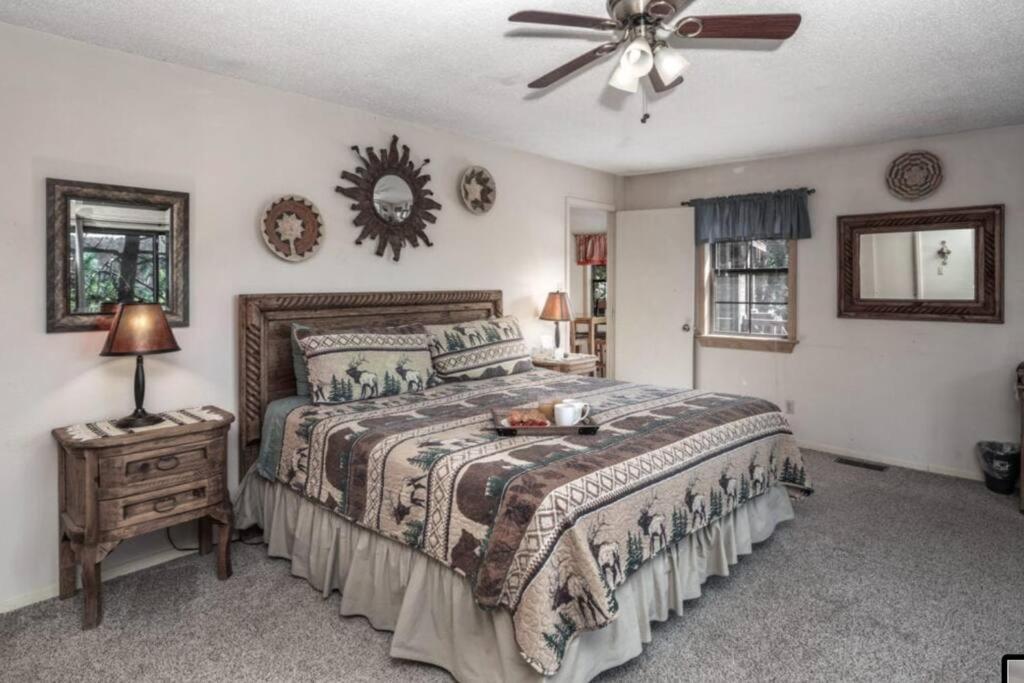 Coronado, Cabin At Ruidoso, With Forest View ภายนอก รูปภาพ