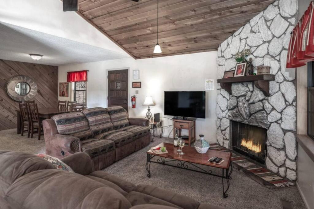 Coronado, Cabin At Ruidoso, With Forest View ภายนอก รูปภาพ