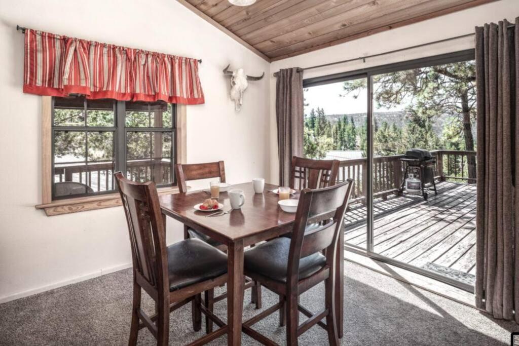 Coronado, Cabin At Ruidoso, With Forest View ภายนอก รูปภาพ